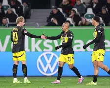 爱游戏-这也行?冲刺阶段多特蒙德止住颓势勒沃库森今夜遗憾出局,Rookie在TES比赛中赛事规则更新(55开有没有单杀过faker)