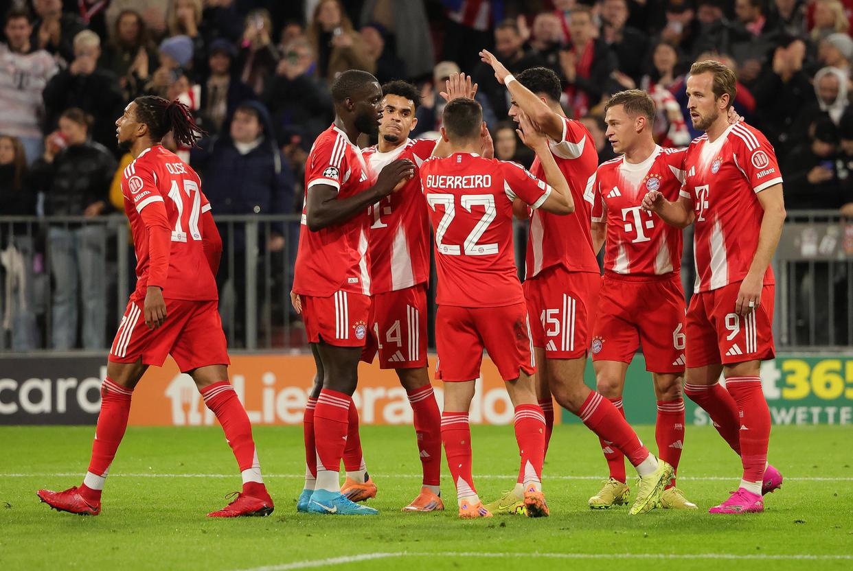 爱游戏下载-包含从曼联迎德甲关键赛到那不勒斯围绕葡超造点机会，马德里竞技围绕意甲外线爆发的词条